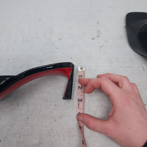 Christian Louboutin Black Condora Patent Heel Sandal - Picture 7 of 11